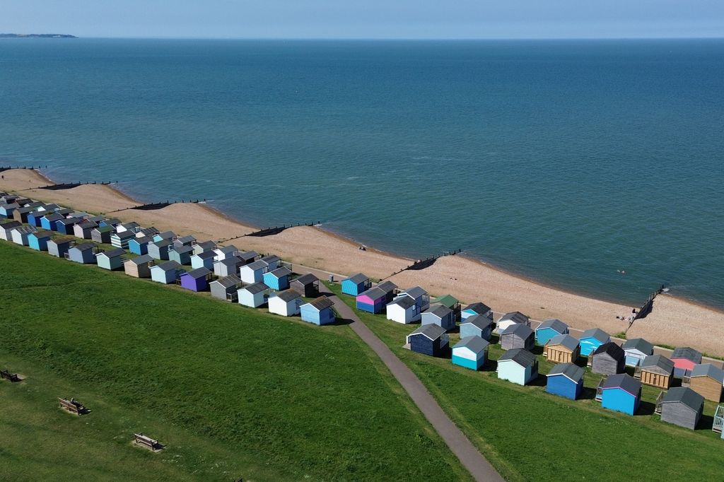 Property photo 1 of 13 Tankerton East