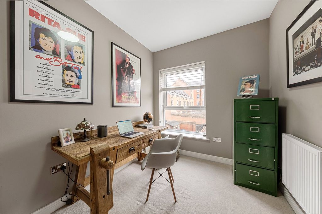 Property photo 2 of 15 Picture No. 08