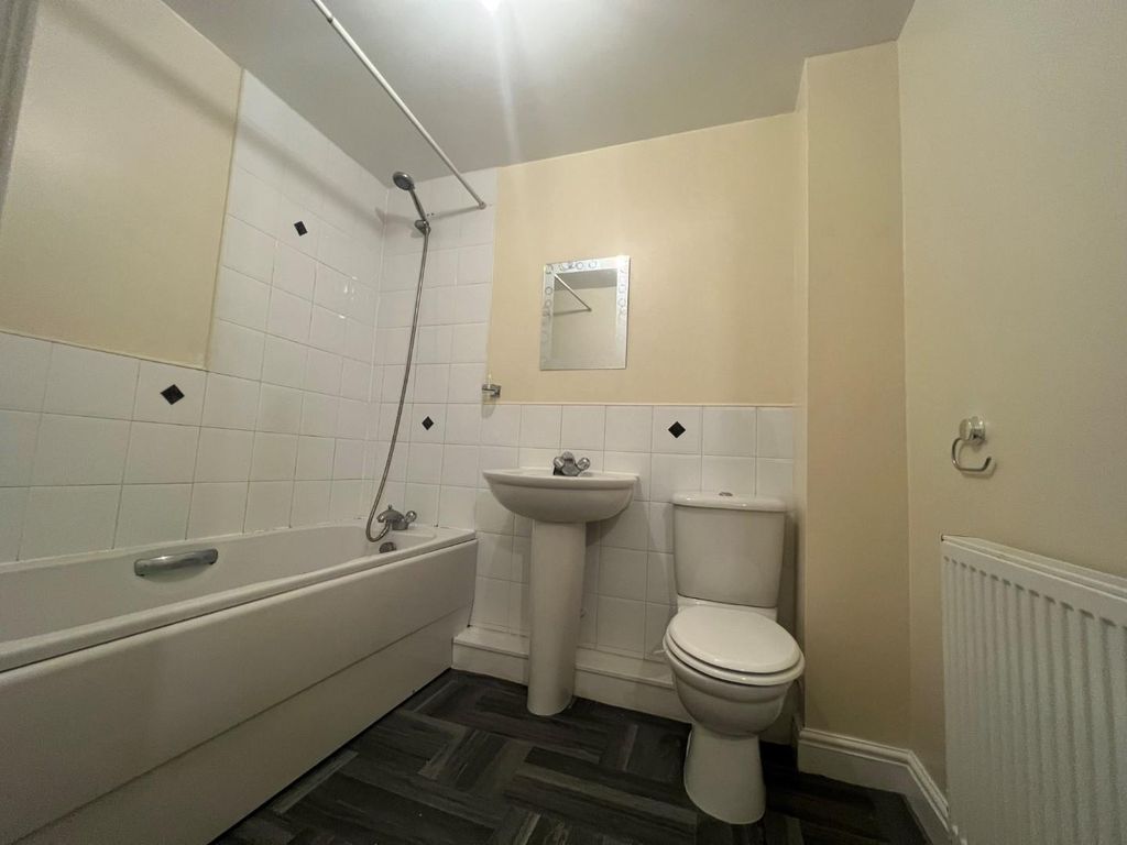 Property photo 3 of 9 7.Jpg