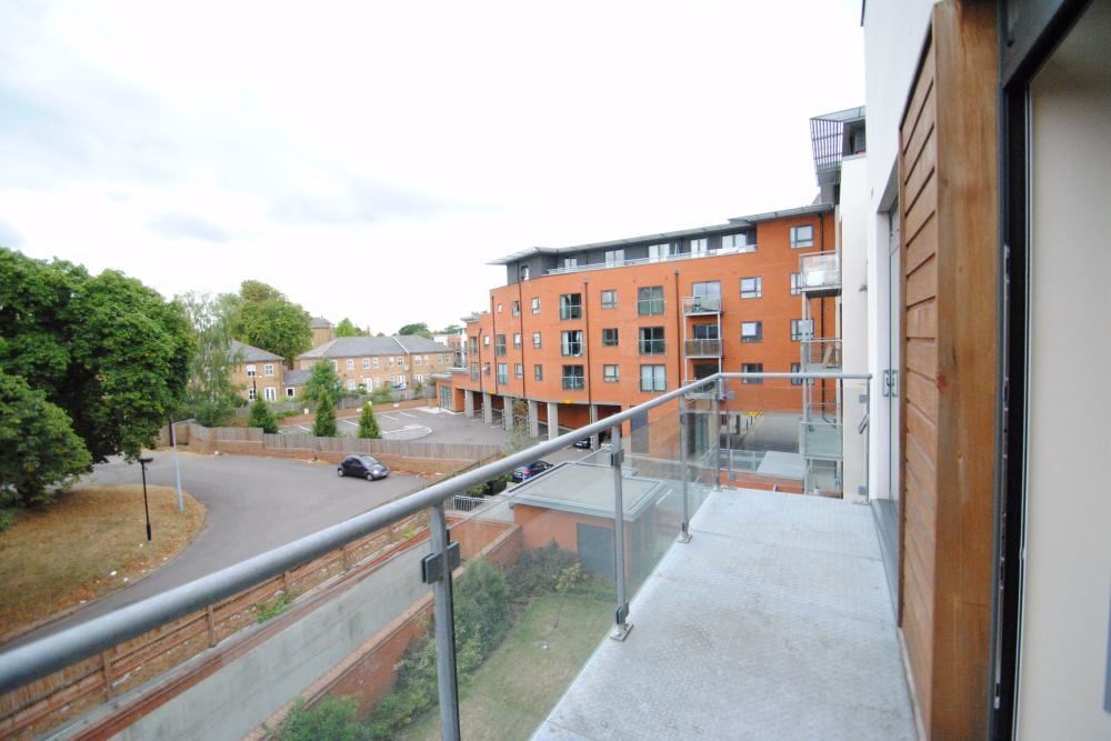 Property photo 2 of 6