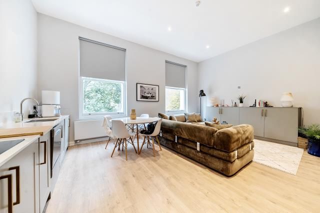 Property photo 1 of 12 Reception Room