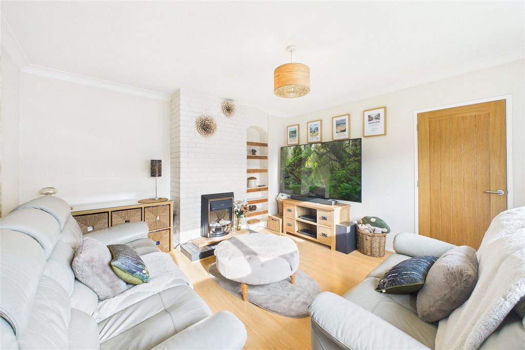 Property photo 2 of 16 Picture No. 02