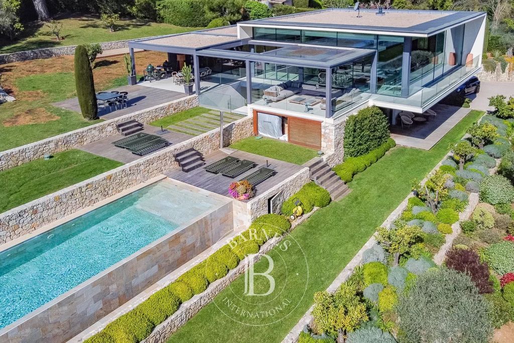 Property photo 1 of 29