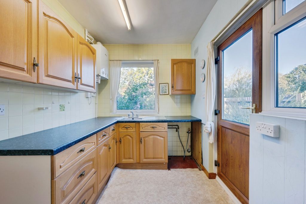 Property photo 2 of 13 Kitchen