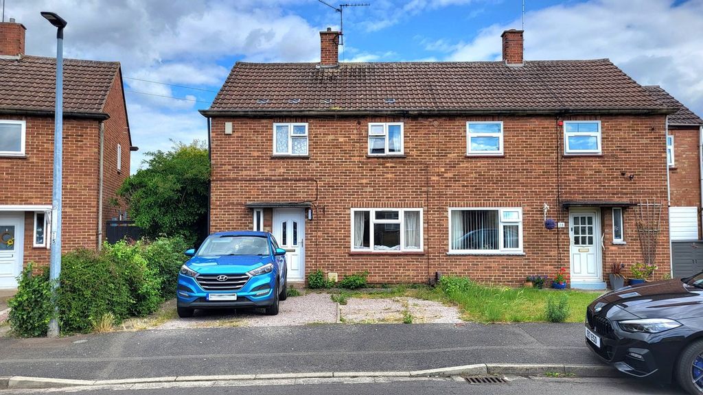 Property photo 1 of 12