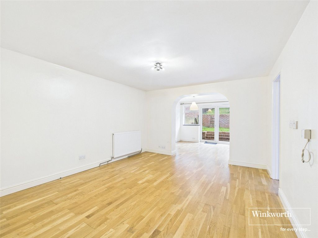 Property photo 2 of 14 Picture No. 10