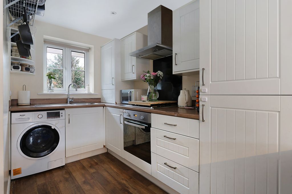 Property photo 2 of 9 Picture No. 02