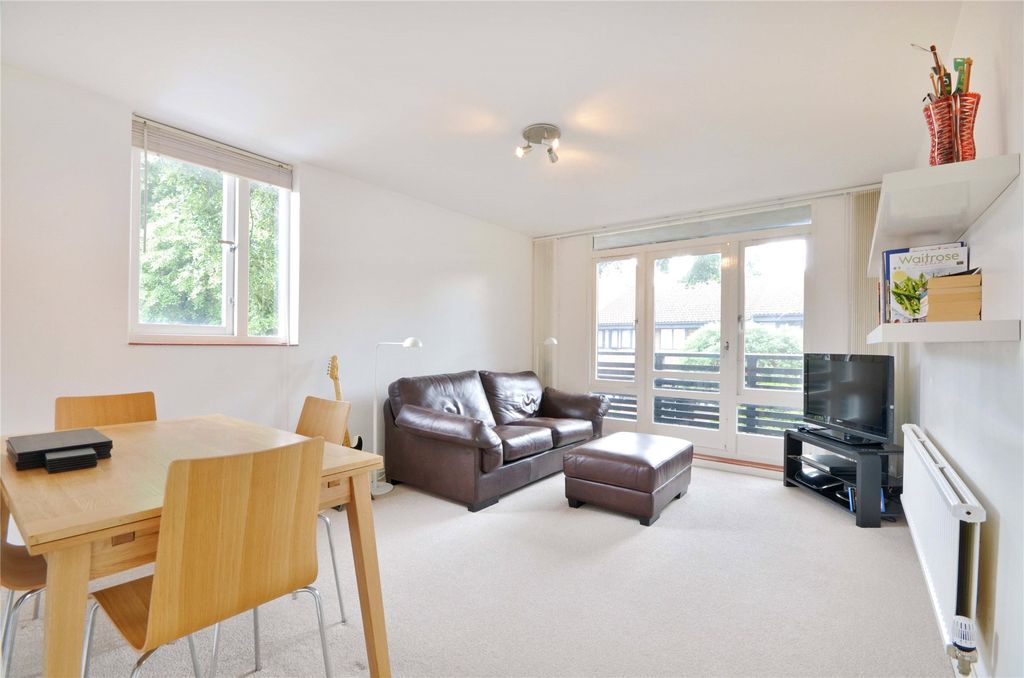 Property photo 1 of 8 Picture No. 11