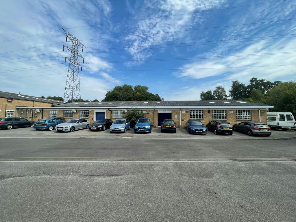 Property photo 3 of 8 2.Jpg