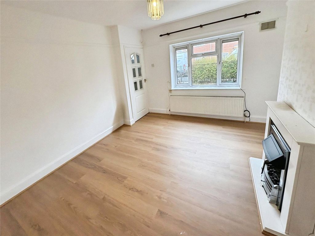 Property photo 2 of 12 Picture No. 12