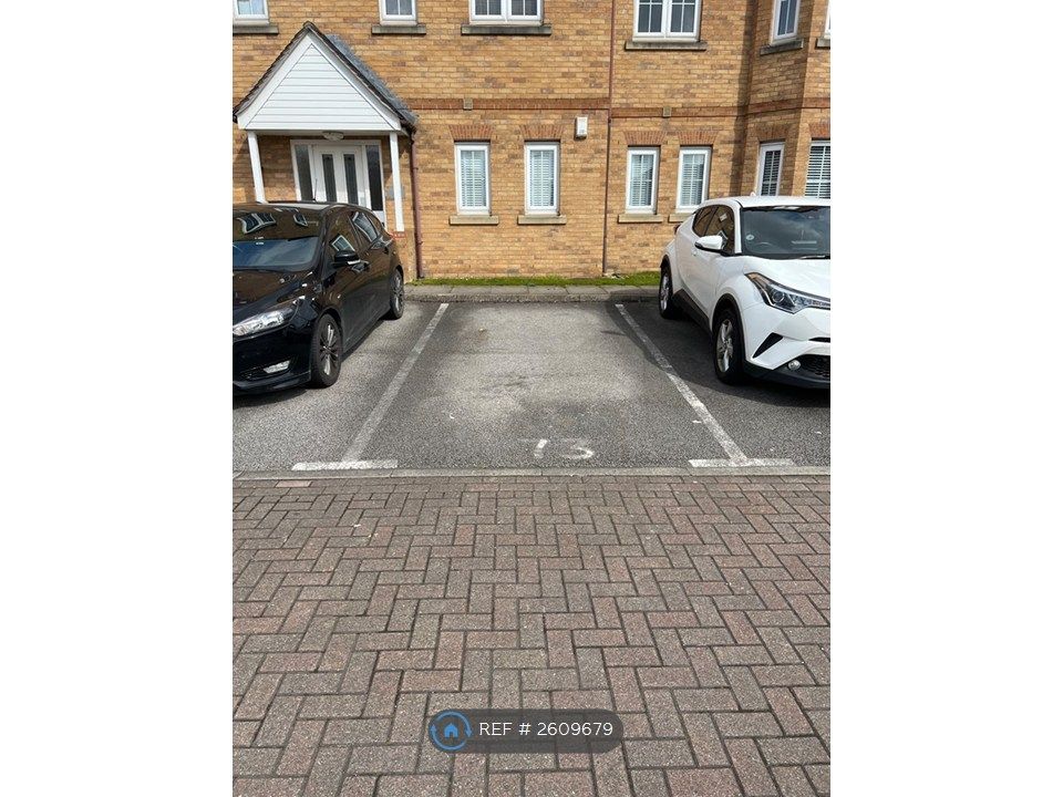 Property photo 2 of 10