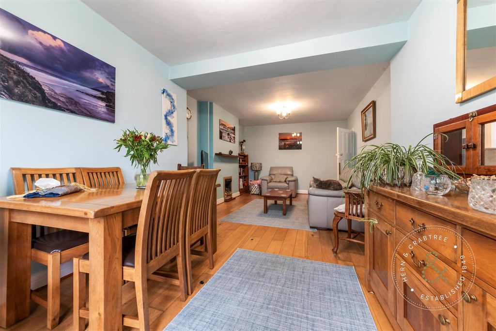 Property photo 3 of 31 Waunfawr-Road-19.Jpg