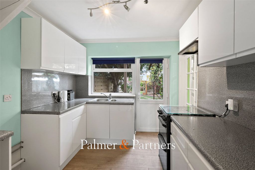 Property photo 3 of 21 Picture No. 05