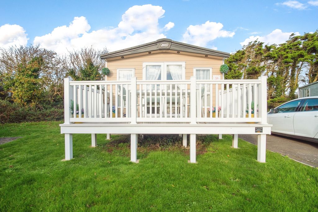 Property photo 1 of 15 Photography