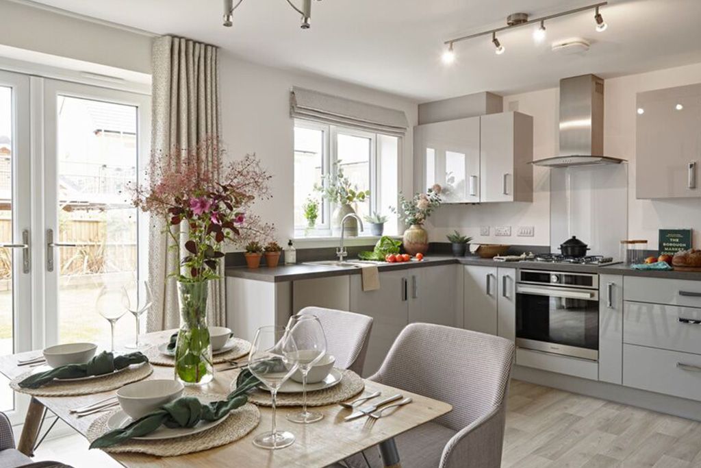 Property photo 1 of 10 Photo