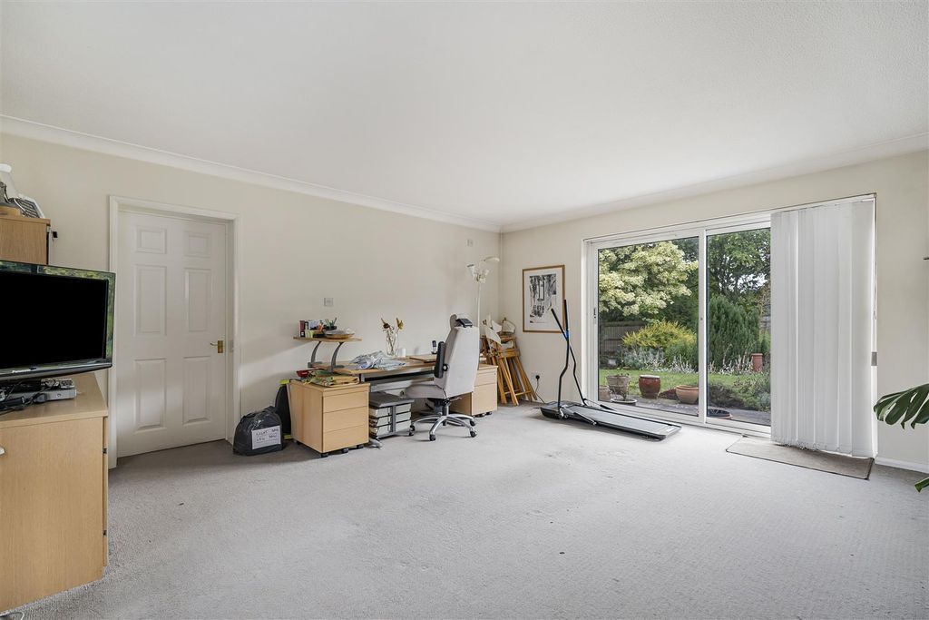 Property photo 2 of 27 7_59947.Jpg