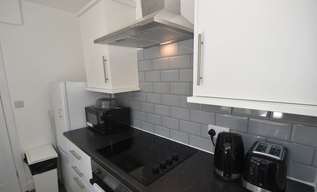 Property photo 1 of 15 Kitchen