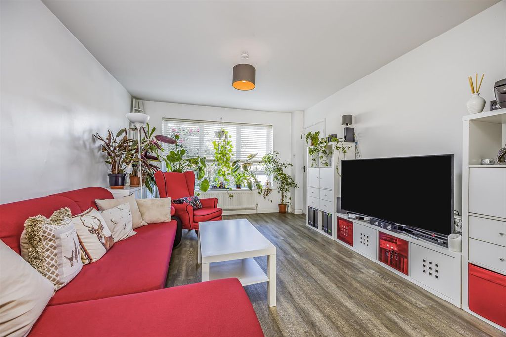 Property photo 3 of 16 518 Southliegh Road, Emsworth-Porticomarketing-Nex