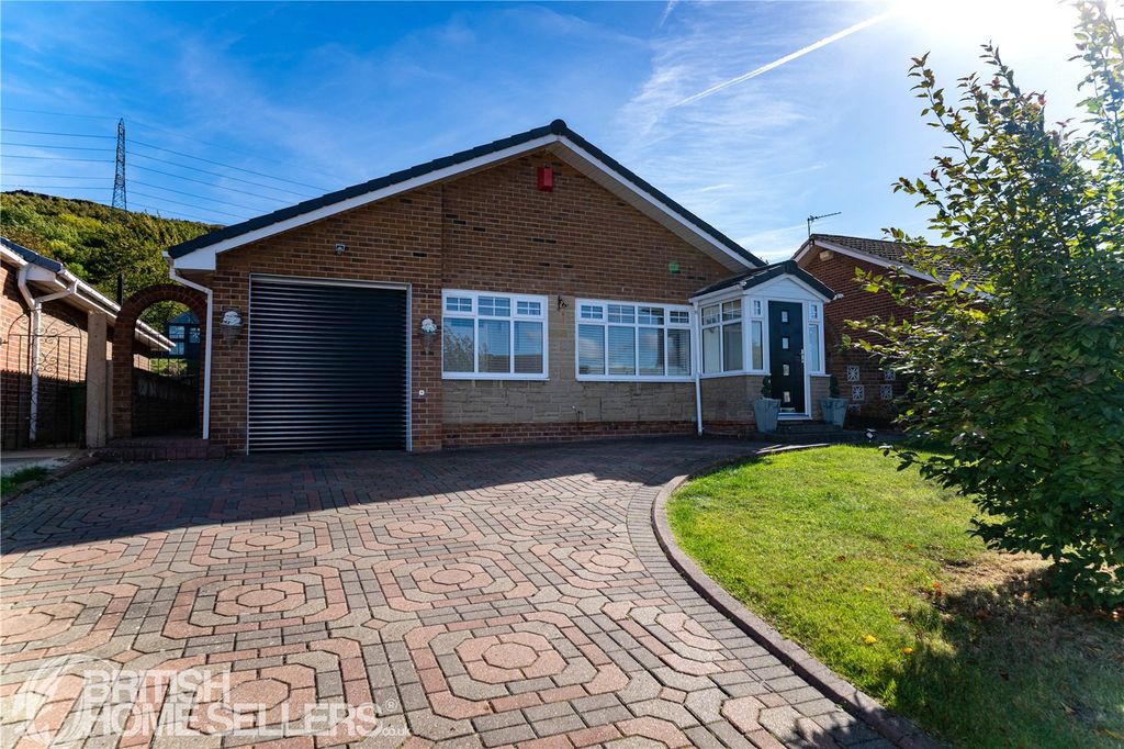Property photo 1 of 39 Picture No. 52