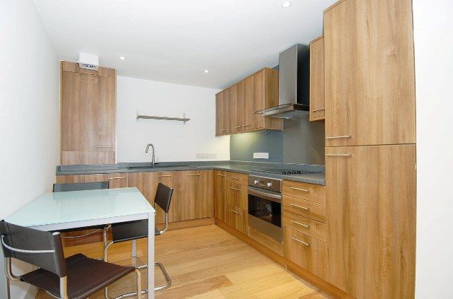 Property photo 2 of 5