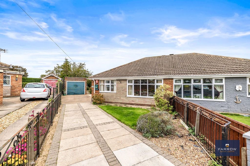 Property photo 1 of 30 Front