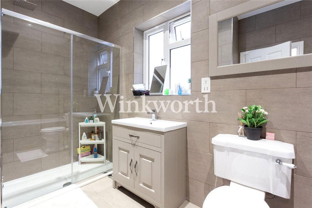 Property photo 2 of 12 Picture No. 05