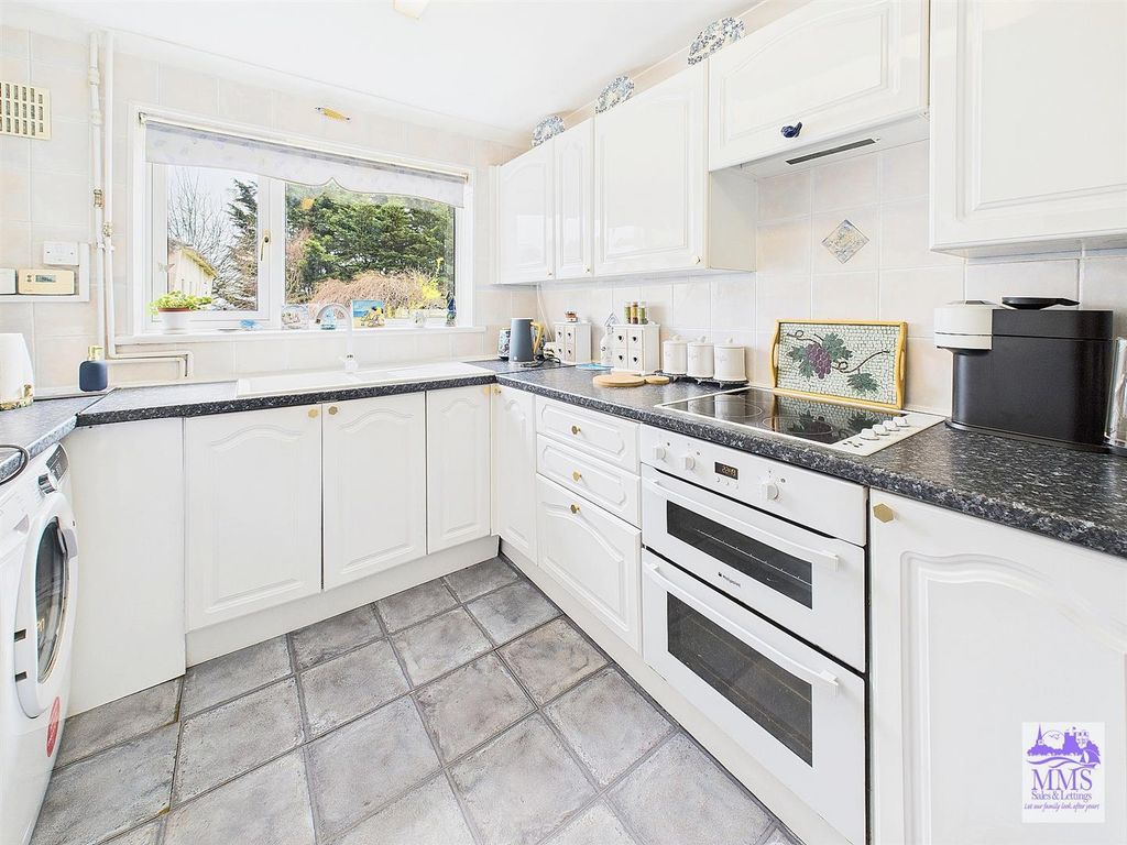 Property photo 2 of 20 Cam02633G0-Pr0294-Still004.Jpg