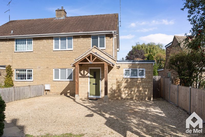 Property photo 1 of 20 Photo 9