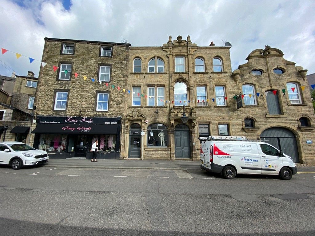 Property photo 1 of 7 2