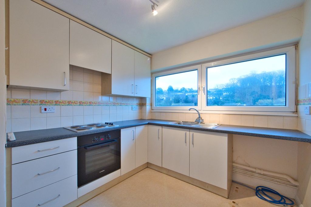 Property photo 3 of 8 Picture 3