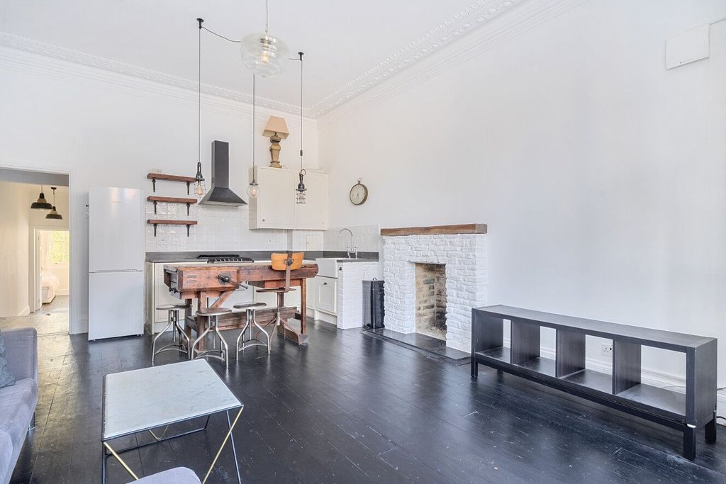 Property photo 2 of 13 Picture No. 02