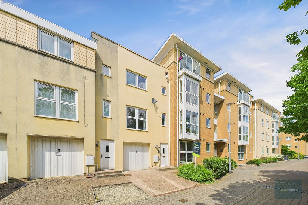 Property photo 1 of 11 Picture No. 35