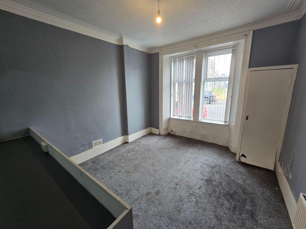 Property photo 2 of 9 2