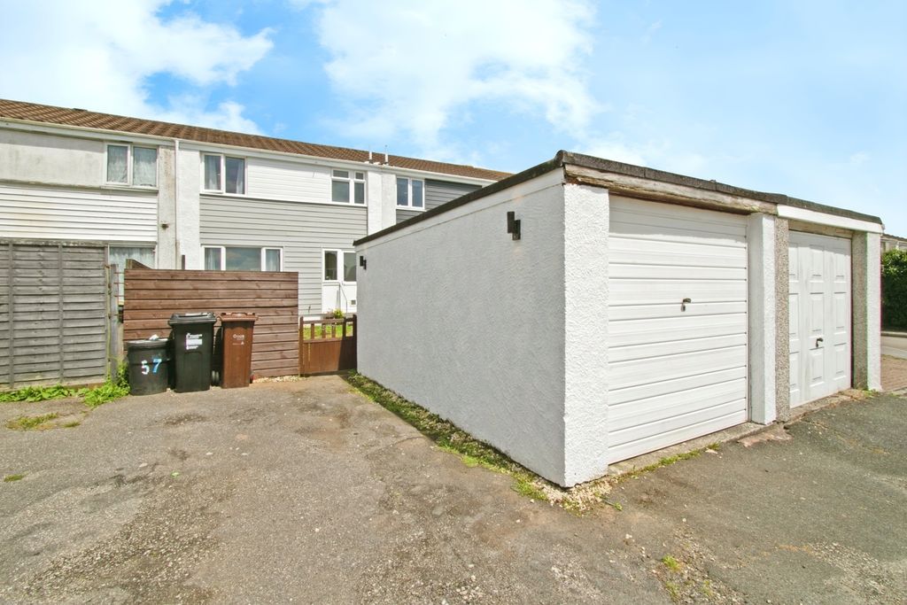 Property photo 1 of 17 Photo