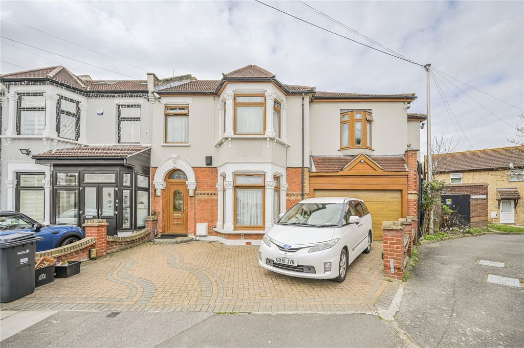 Property photo 1 of 37 Picture No. 37