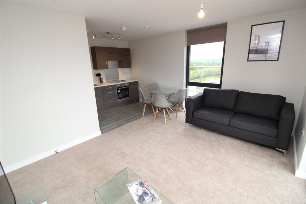 Property photo 3 of 9 Picture No. 11