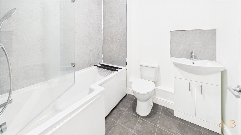 Property photo 3 of 7 Picture No. 02