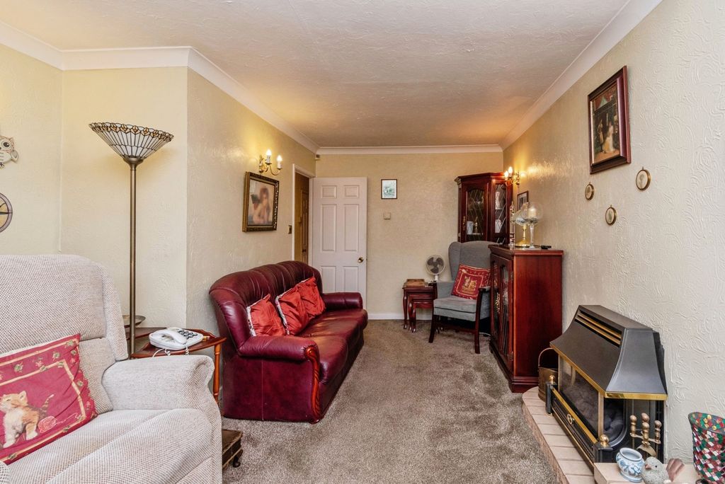 Property photo 2 of 18 Pbox-Img.Jpg