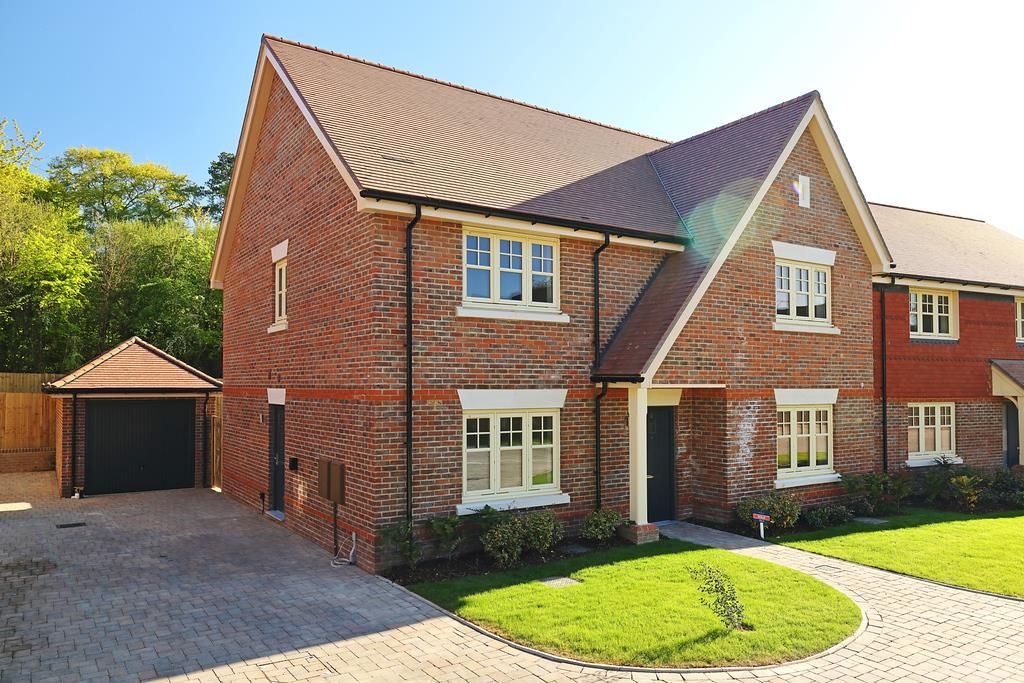 Property photo 1 of 17 Image