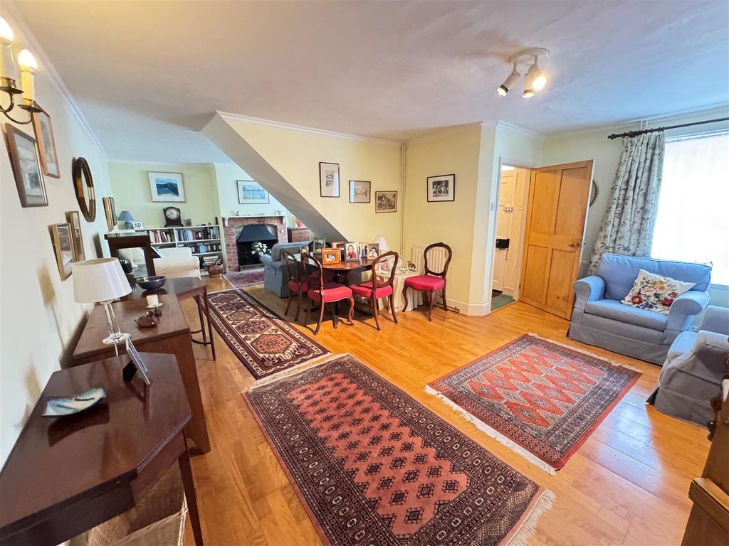 Property photo 2 of 12 Sitting Room/Snug
