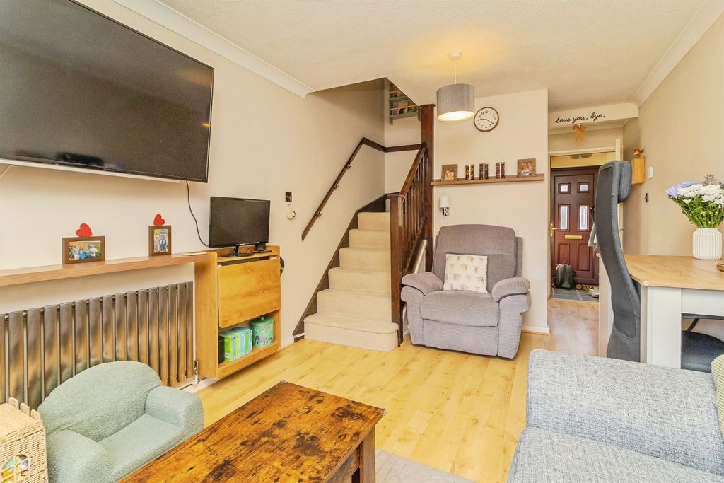 Property photo 3 of 13