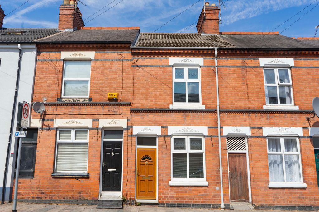 Property photo 1 of 16