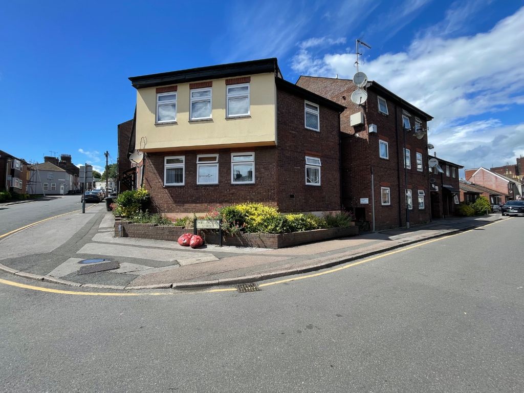 Property photo 1 of 6 1515850
