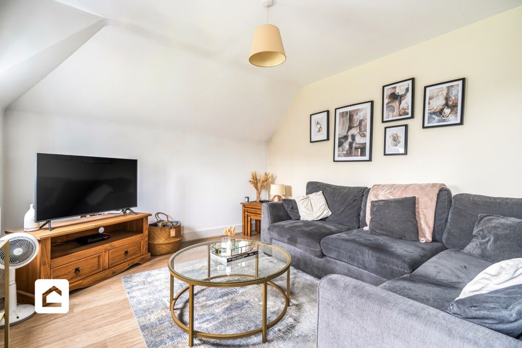 Property photo 3 of 20 3