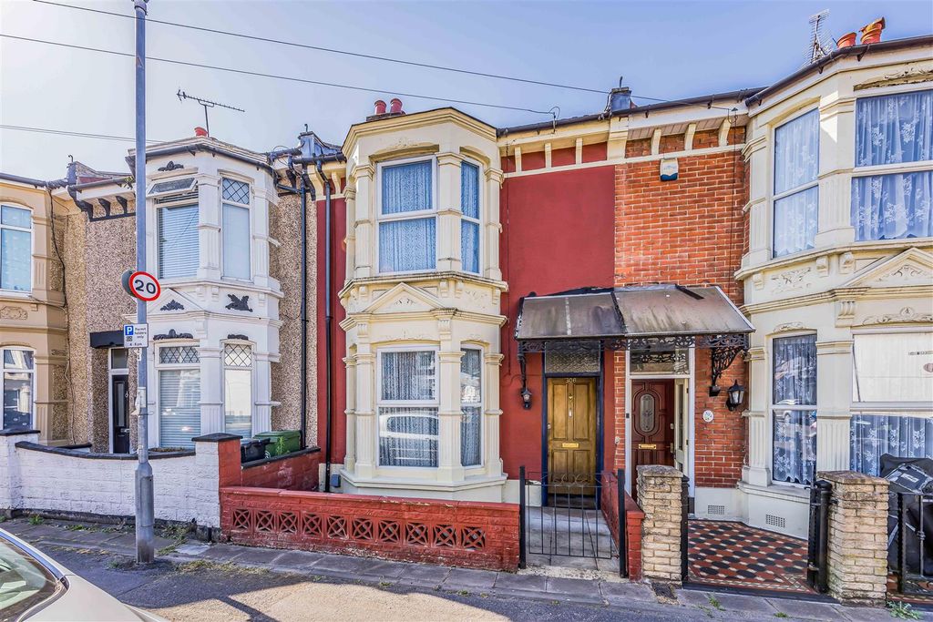 Property photo 1 of 18 306 Powerscourt Road, Fratton-Small-Porticomarketi