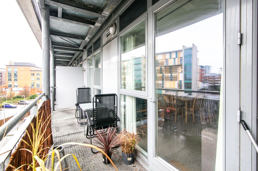 Property photo 2 of 13 Photo 02