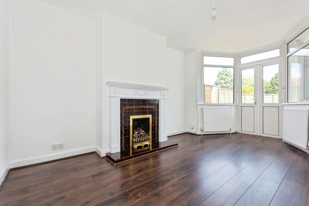 Property photo 3 of 17 Reception Room