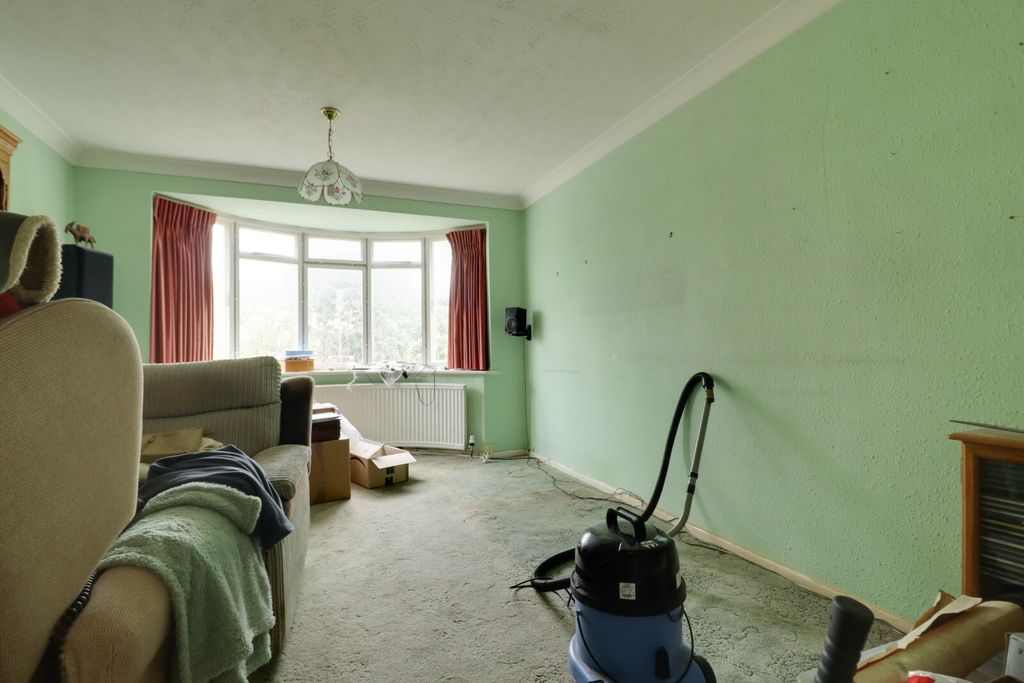 Property photo 3 of 13 Picture No. 10