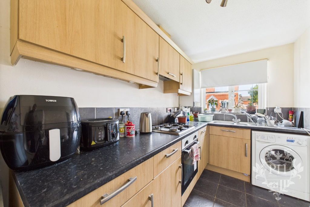 Property photo 3 of 9 Cam02002G0-Pr0148-Still007.Jpg