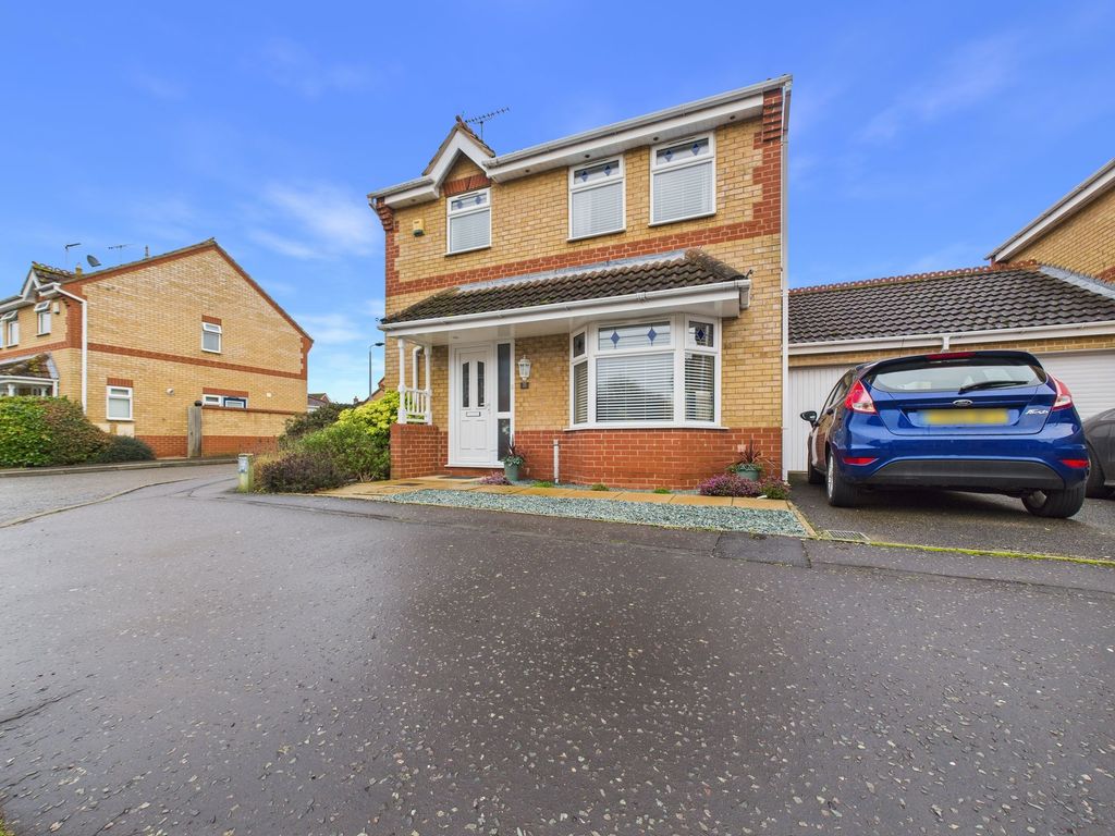 Property photo 1 of 18